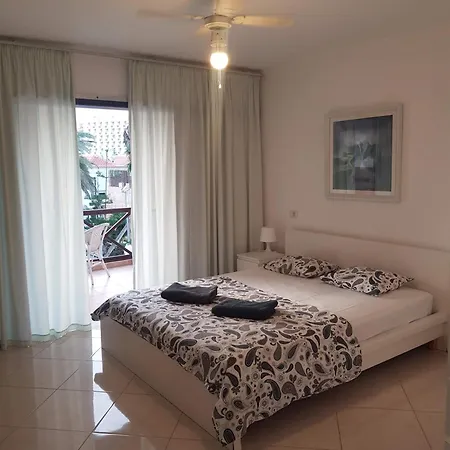 Apartamento Paraiso Royal Americas Apartment